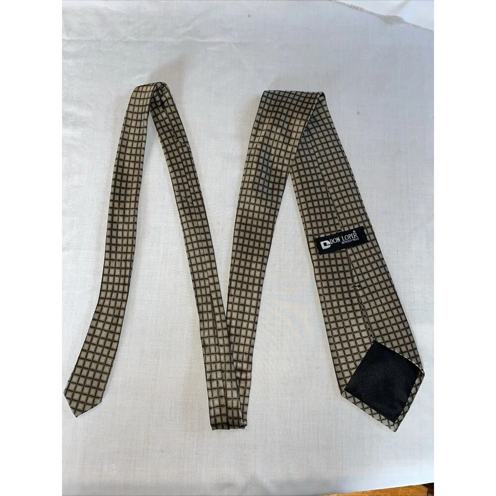 Don Loper Beverly Hills Dress Tie Mens Size 62” Gold Geometric 100% Silk Formal